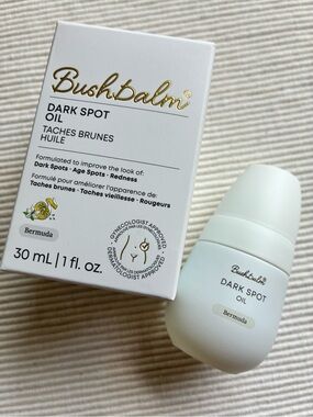BushBalm Dark Spot Oil
Scent:  Bermuda